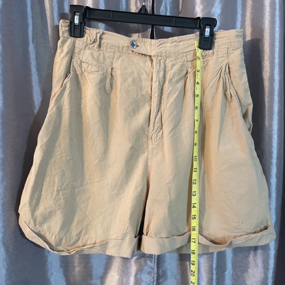 Large, Resource, Cotton Tan shorts